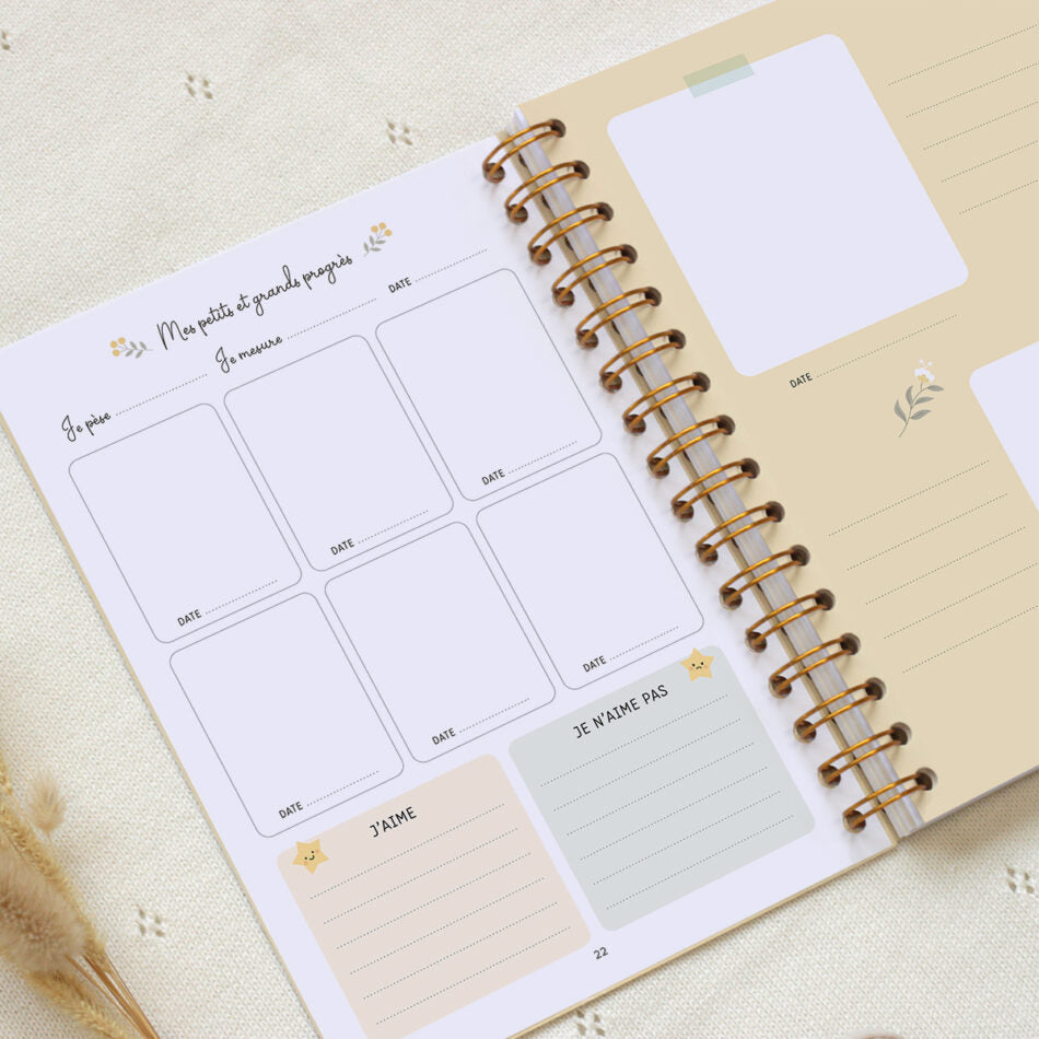 ZÜ Design - Carnet de suivi de bébé - 6 mois