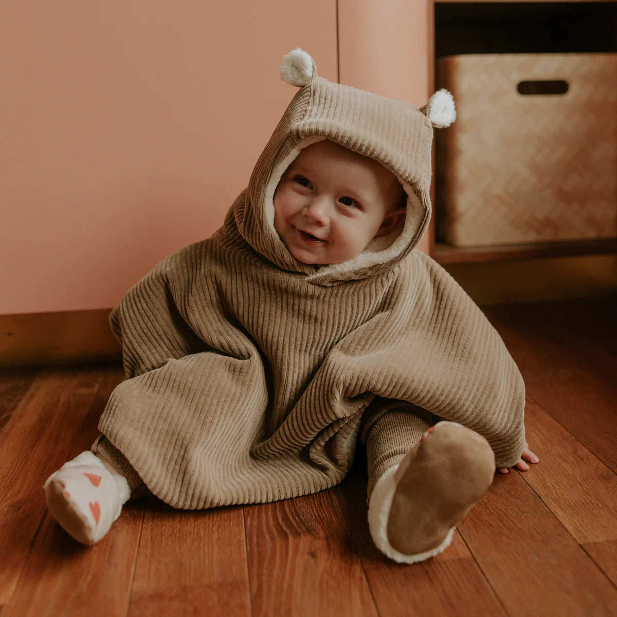Poncho bébé taupe